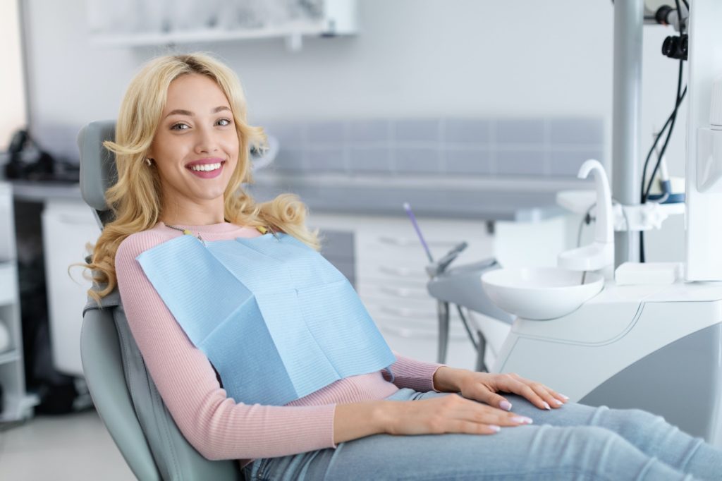 Visiting girl at the dentist